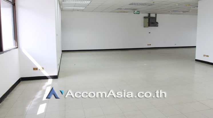 4  Office Space For Rent in Charoen Nakhon ,Bangkok BTS Krung Thon Buri at Thai Sri Tower AA13712